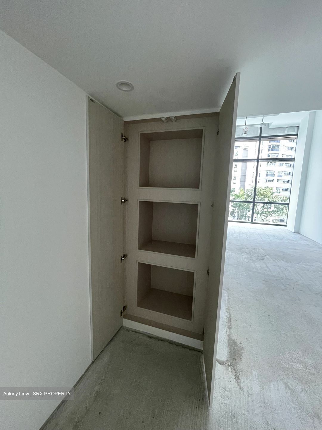 Woods Square (D25), Office #454955331